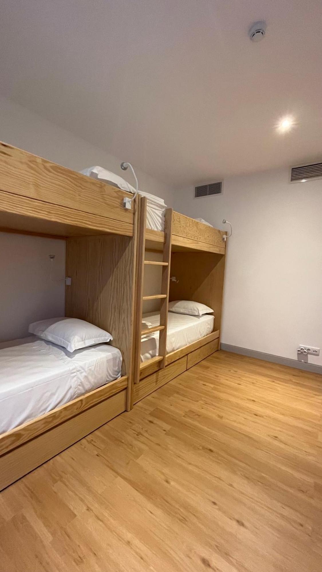 Matriz 55, Hostel & Suites Πόντα Ντελγκάντα Εξωτερικό φωτογραφία