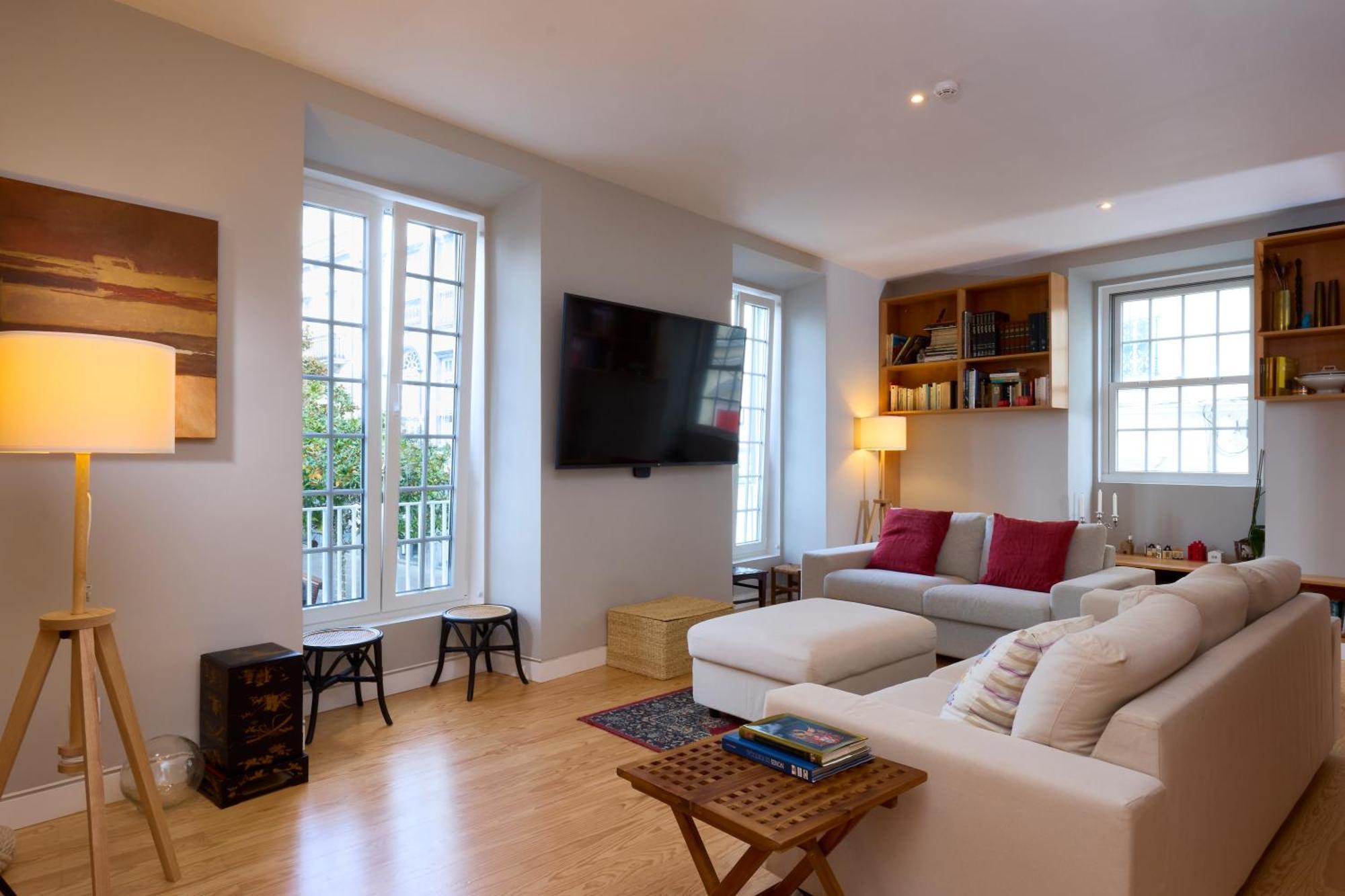 Matriz 55, Hostel & Suites Πόντα Ντελγκάντα Εξωτερικό φωτογραφία