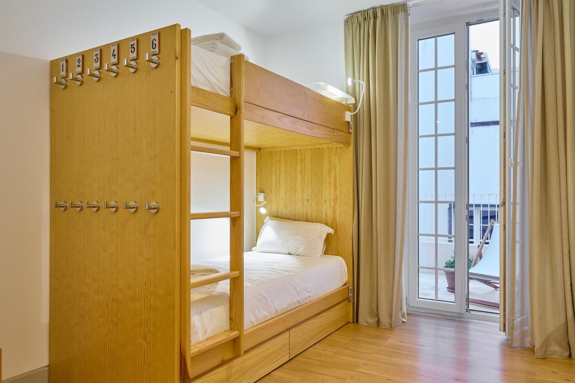 Matriz 55, Hostel & Suites Πόντα Ντελγκάντα Δωμάτιο φωτογραφία